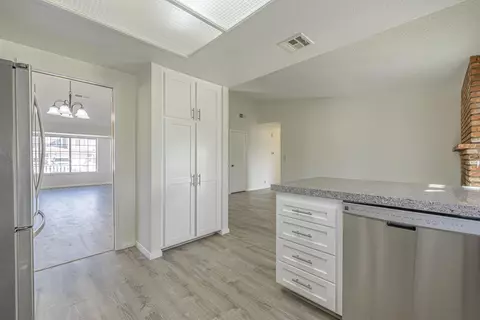 628 Avenue J10 E, Lancaster, CA 93535 photo 11