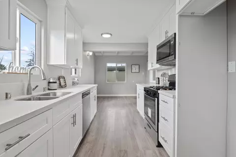 45437 Fig Ave, Lancaster, CA 93534 photo 9