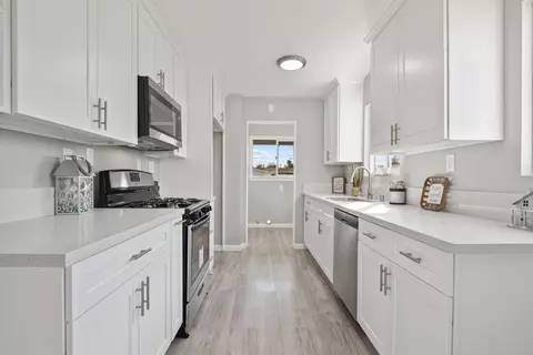 45437 Fig Ave, Lancaster, CA 93534 photo 8