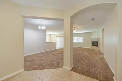 800 Mulberry St, Tehachapi, CA 93561 photo 4