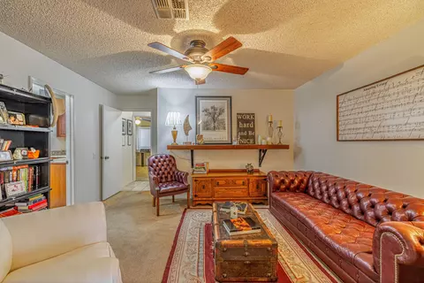 42954 Sachs Dr, Lancaster, CA 93536 photo 23