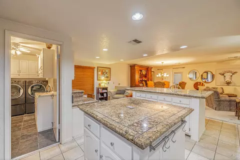 42954 Sachs Dr, Lancaster, CA 93536 photo 13