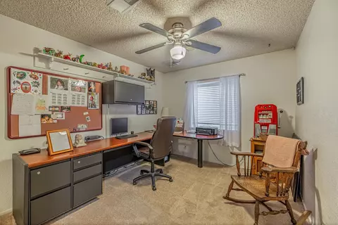 42954 Sachs Dr, Lancaster, CA 93536 photo 20
