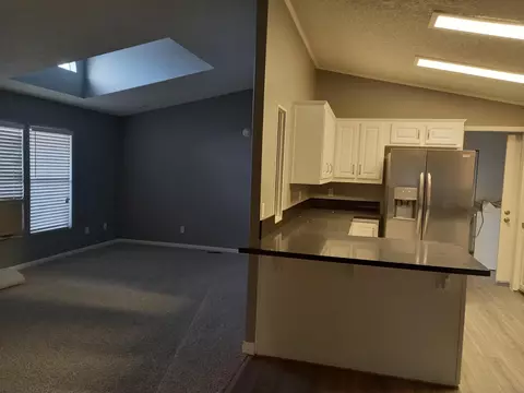45465 25th St E #232, Lancaster, CA 93535 photo 5