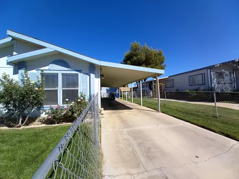 45465 25th St E #232, Lancaster, CA 93535 photo 2