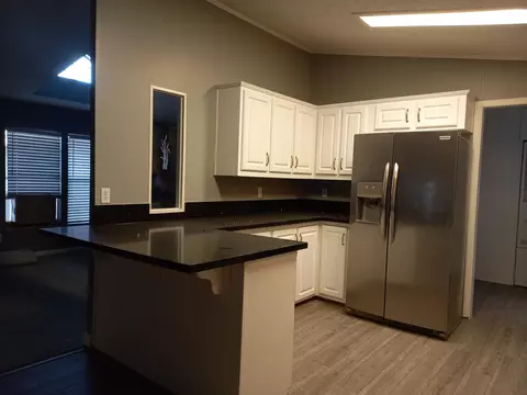 45465 25th St E #232, Lancaster, CA 93535 photo 3