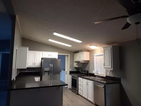 45465 25th St E #232, Lancaster, CA 93535 photo 4