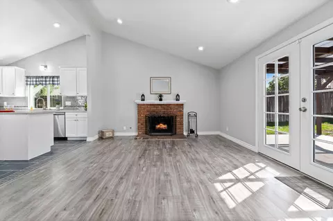 428 Avenue J4 E, Lancaster, CA 93535 photo 5