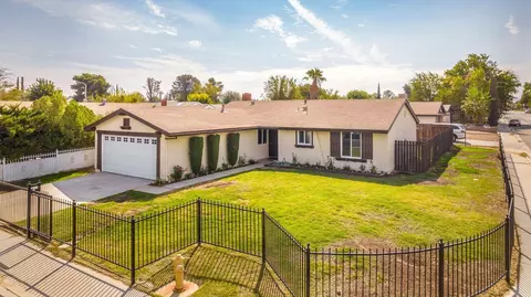 428 Avenue J4 E, Lancaster, CA 93535 photo 2