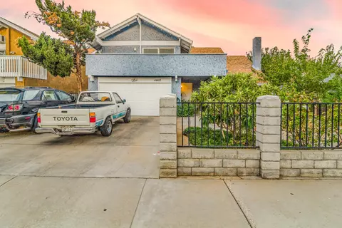 44412 Benald St, Lancaster, CA 93535 photo 2