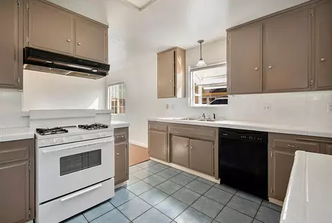 43530 7th St E, Lancaster, CA 93535 photo 8