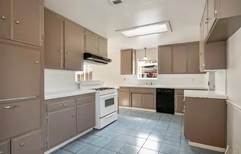 43530 7th St E, Lancaster, CA 93535 photo 7