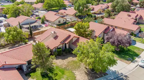 1620 Crestview Ct, Lancaster, CA 93535 photo 36