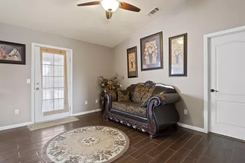 14962 Ranchero Rd, Hesperia, CA 92345 photo 6