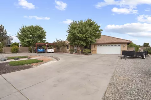 14962 Ranchero Rd, Hesperia, CA 92345 photo 2