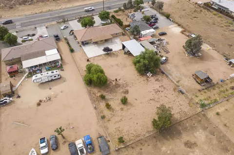 14962 Ranchero Rd, Hesperia, CA 92345 photo 33