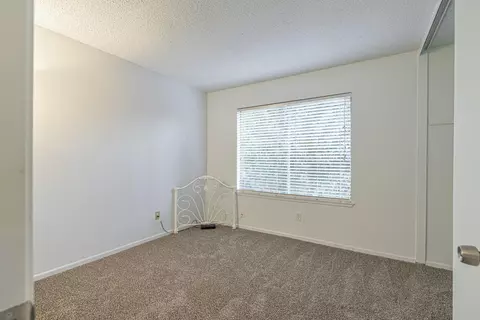 1036 Caperton St, Lancaster, CA 93535 photo 37