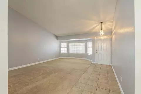 44202 Olympus Dr, Lancaster, CA 93536 photo 5