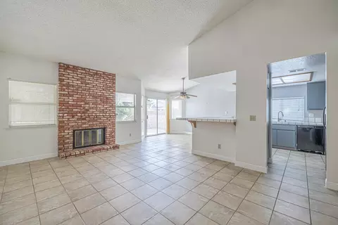 44202 Olympus Dr, Lancaster, CA 93536 photo 7
