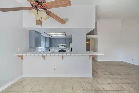 44202 Olympus Dr, Lancaster, CA 93536 photo 13