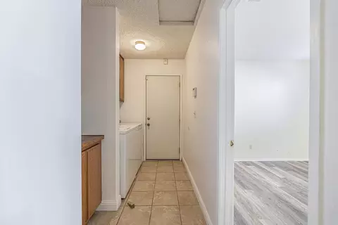 44202 Olympus Dr, Lancaster, CA 93536 photo 22