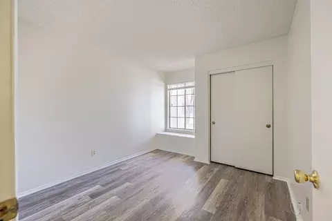 44202 Olympus Dr, Lancaster, CA 93536 photo 17