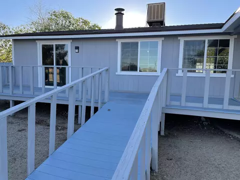 33373 167th St E, Llano, CA 93544 photo 2