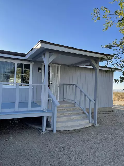 33373 167th St E, Llano, CA 93544 photo 4