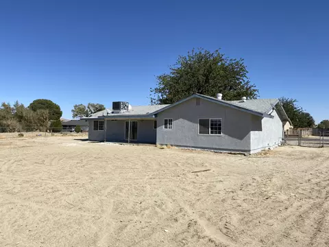 41037 176 St E, Lancaster, CA 93535 photo 3
