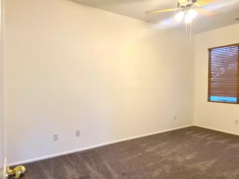 2012 Valiant St, Lancaster, CA 93536 photo 9