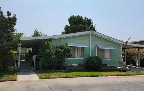 45465 25th St E #SPC 198, Lancaster, CA 93535 photo 1