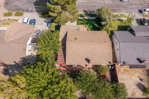 37953 28th St E, Palmdale, CA 93550 photo 4