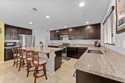 37529 Ebony Dr, Palmdale, CA 93551 photo 8