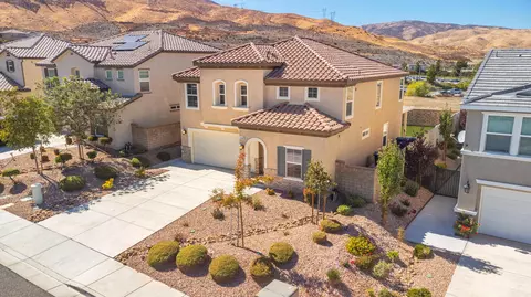 37529 Ebony Dr, Palmdale, CA 93551 photo 3