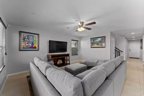 37529 Ebony Dr, Palmdale, CA 93551 photo 6