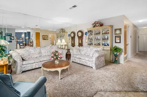 43354 Fenner Ave, Lancaster, CA 93536 photo 6