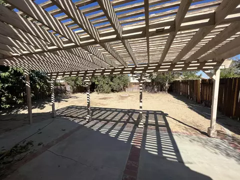 651 Ave J 12 E, Lancaster, CA 93535 photo 13