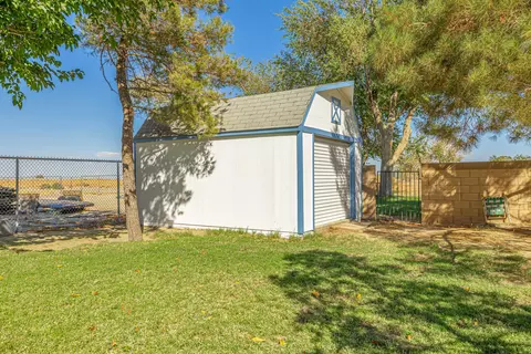 43233 55th St E, Lancaster, CA 93535 photo 41