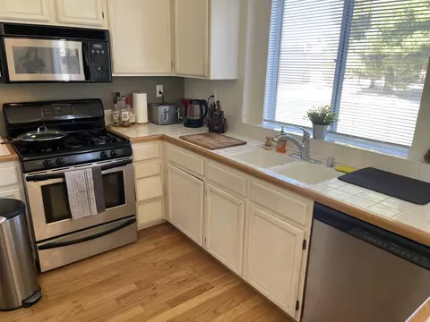 6303 Prairie Ct, Lancaster, CA 93536 photo 7