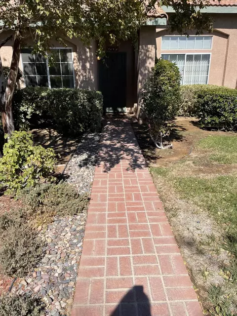 6303 Prairie Ct, Lancaster, CA 93536 photo 3