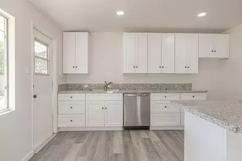 202 Avenue J12 E, Lancaster, CA 93535 photo 4