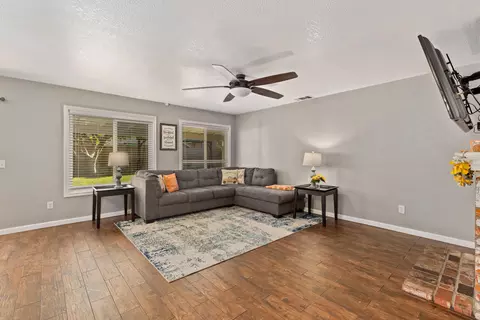 6234 Jasper Ct, Lancaster, CA 93536 photo 7