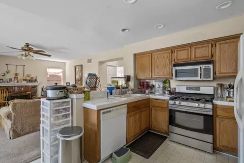 40438 Gorham Ln, Palmdale, CA 93551 photo 14