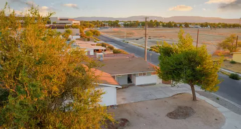 45402 Foxton Ave, Lancaster, CA 93535 photo 6