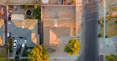 45402 Foxton Ave, Lancaster, CA 93535 photo 8