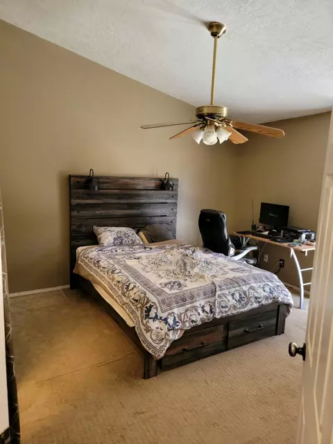 3340 Eagle Way, Rosamond, CA 93560 photo 10