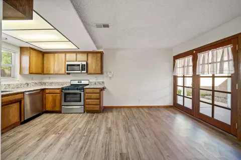 42950 Guyman Ave, Lancaster, CA 93536 photo 13