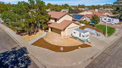 42950 Guyman Ave, Lancaster, CA 93536 photo 44