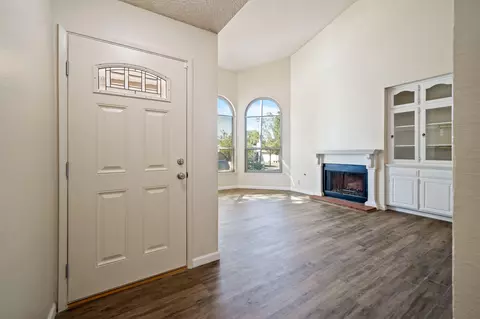 42950 Guyman Ave, Lancaster, CA 93536 photo 3