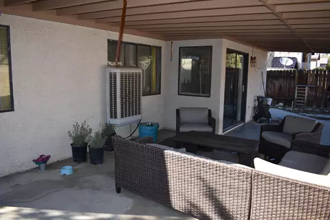 44814 Caboose Dr, Lancaster, CA 93535 photo 28